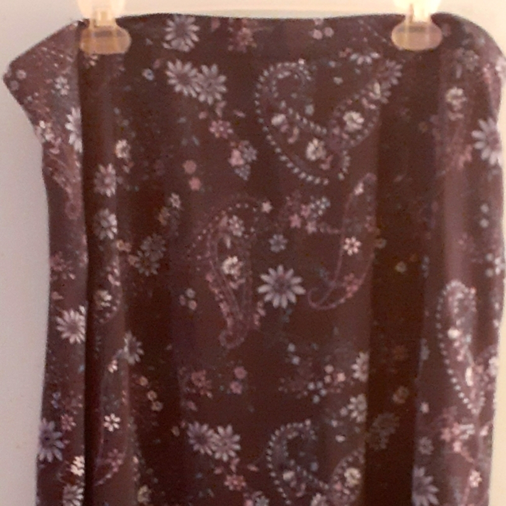 Bentley Plus purple paisley skirt, size 24
